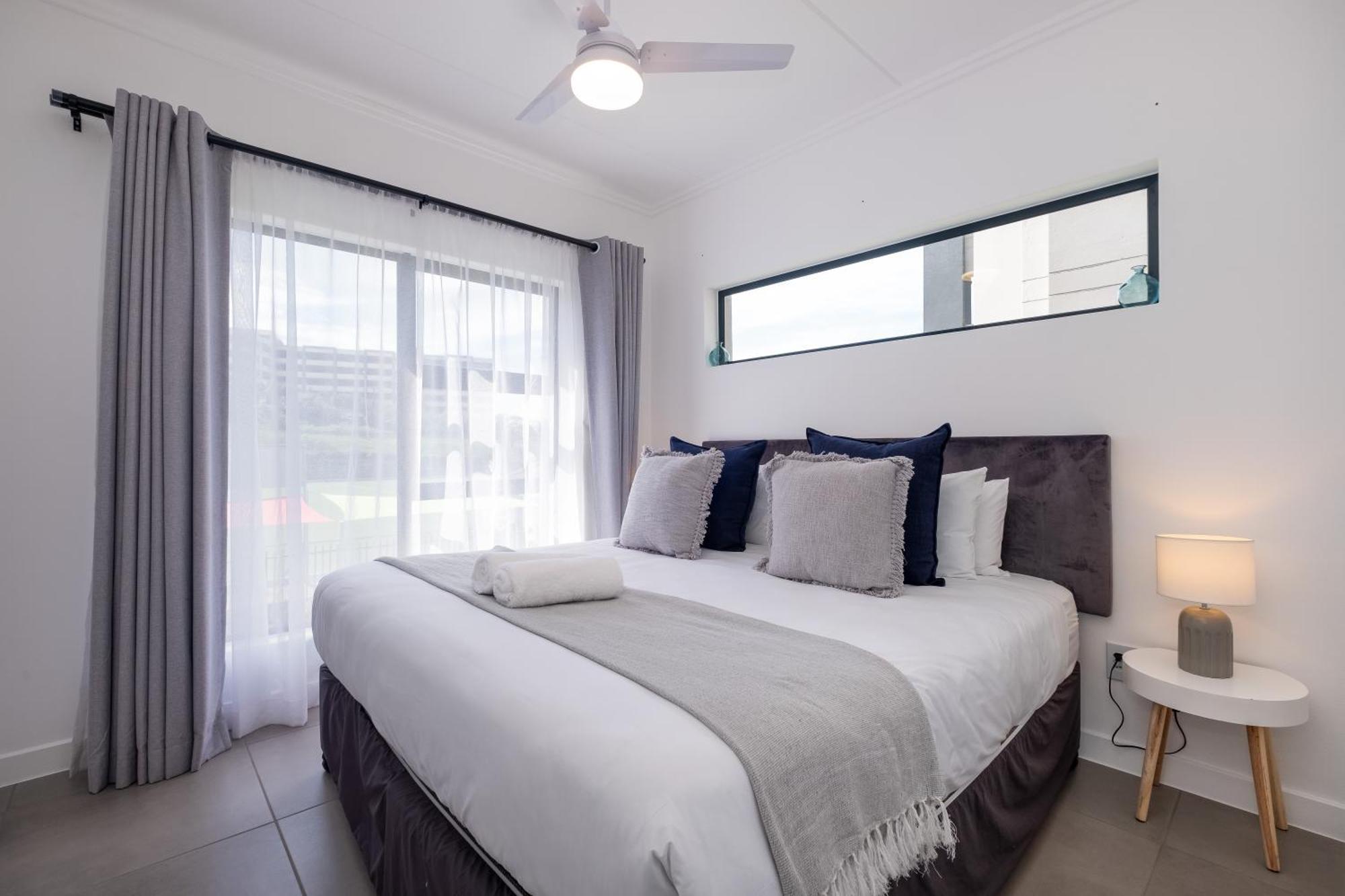Ballito Village Luxury Apartments Esterno foto