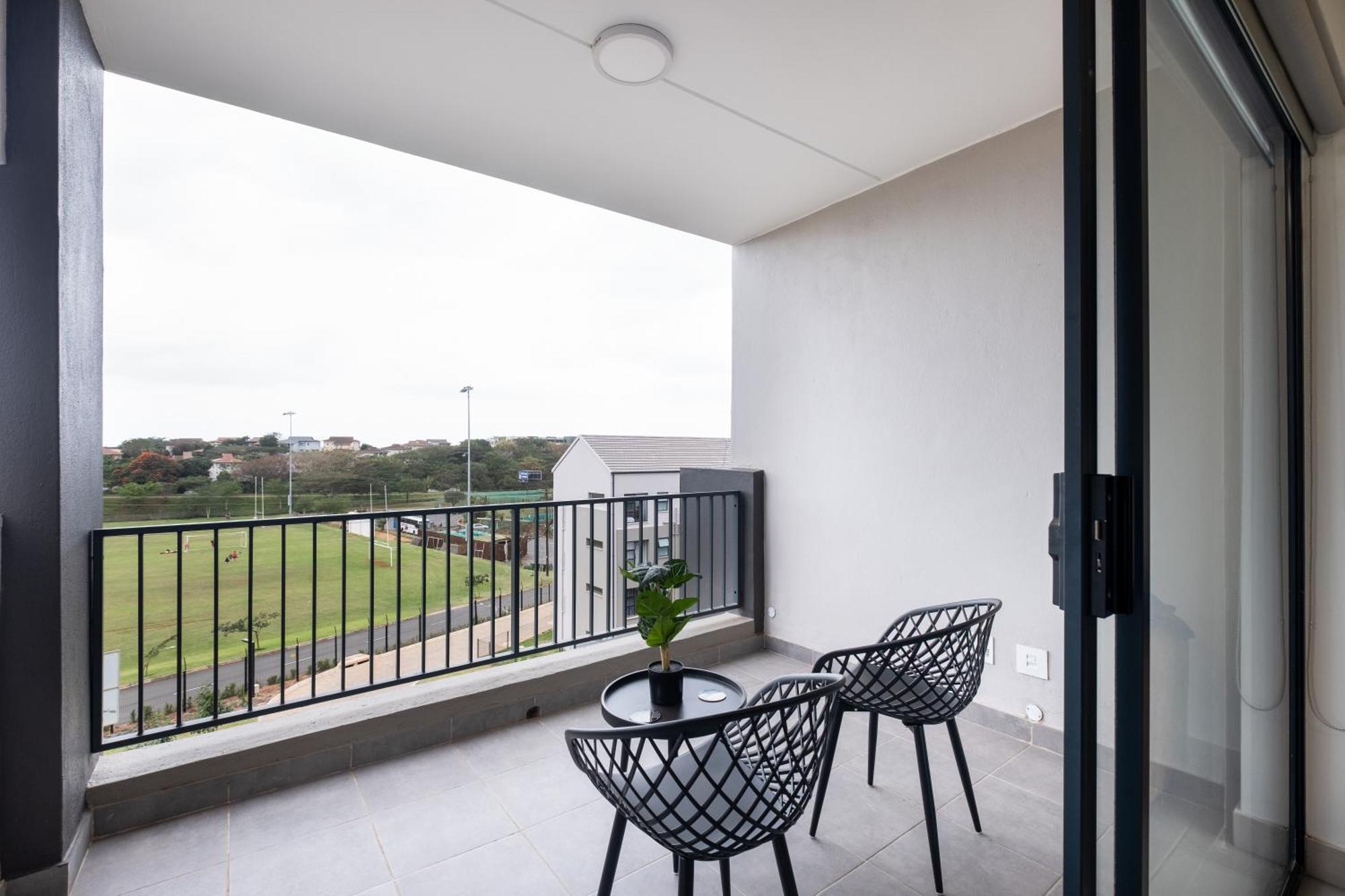 Ballito Village Luxury Apartments Esterno foto